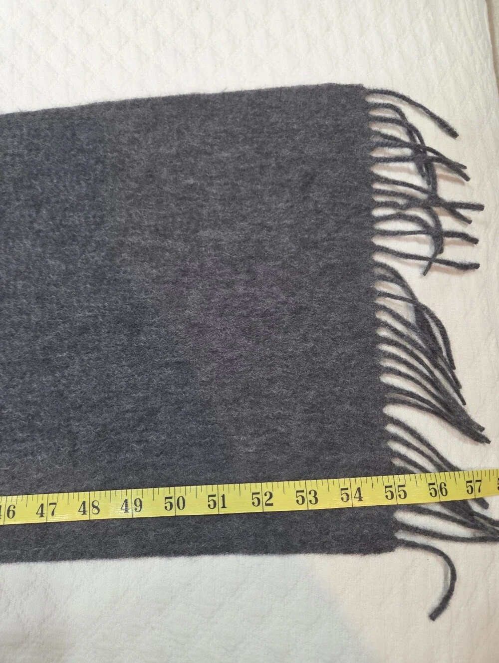 Guy Laroche Paris Grey Cashmere Scarf with Fringe Men Women Unisex